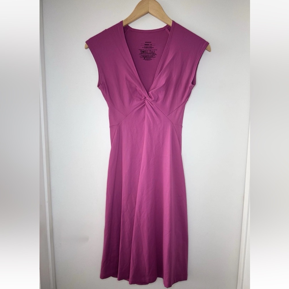 Patagonia Bandha active Dress hot Pink Size X SMALL 4 6